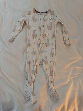 Magnetic Me golden goose onesie, size 9-12 months